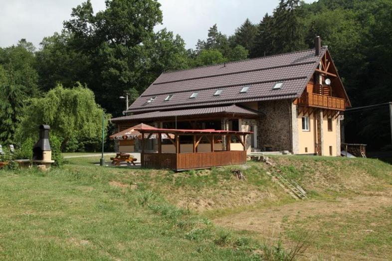 Pod Bresteckou Skalou Brestek Exterior photo